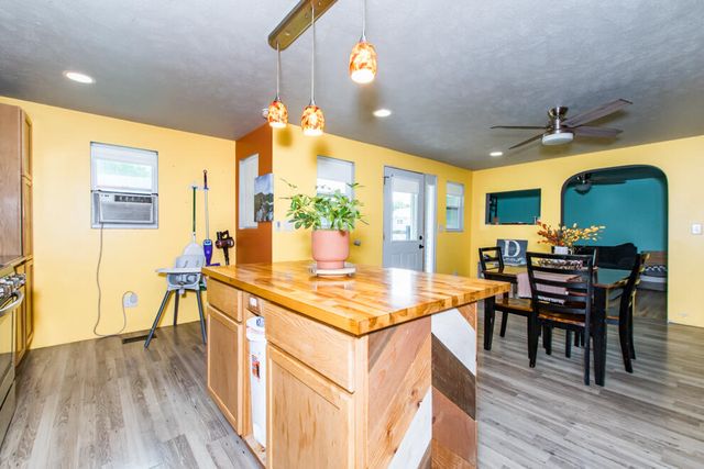 529 Clinton Street, Marshall, MI 49068