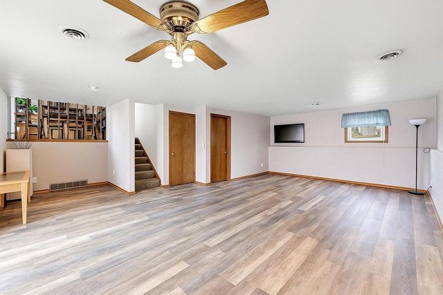 2527 GARDEN PARK TERRACE, Green Bay, WI 54311