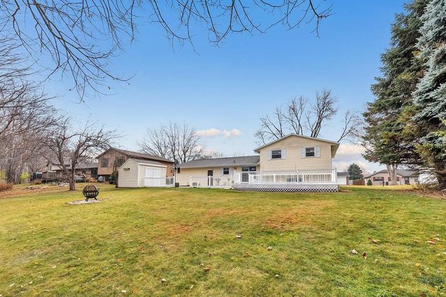 2527 GARDEN PARK TERRACE, Green Bay, WI 54311