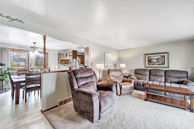 2527 GARDEN PARK TERRACE, Green Bay, WI 54311