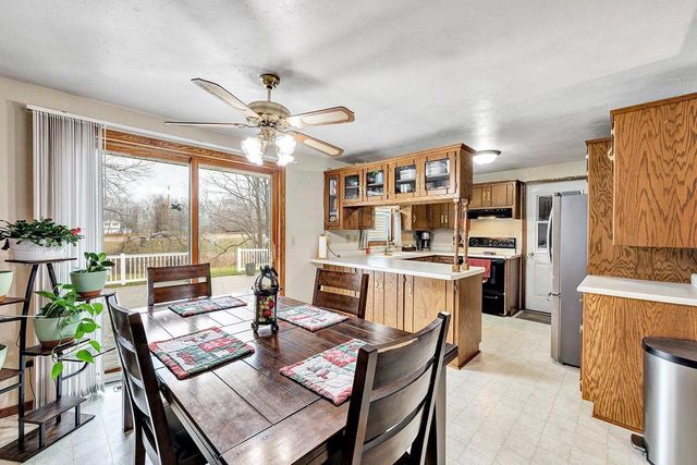 2527 GARDEN PARK TERRACE, Green Bay, WI 54311