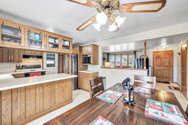 2527 GARDEN PARK TERRACE, Green Bay, WI 54311