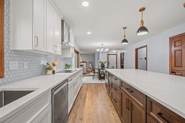 3509 S BARKER LANE, Appleton, WI 54915