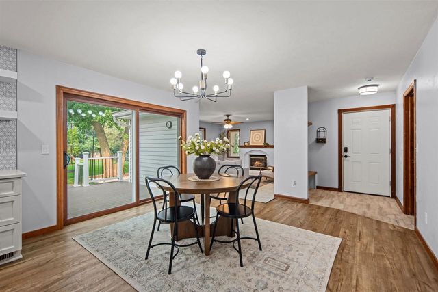 3509 S BARKER LANE, Appleton, WI 54915