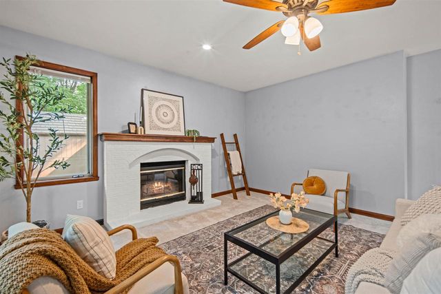 3509 S BARKER LANE, Appleton, WI 54915