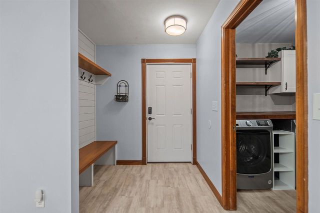 3509 S BARKER LANE, Appleton, WI 54915