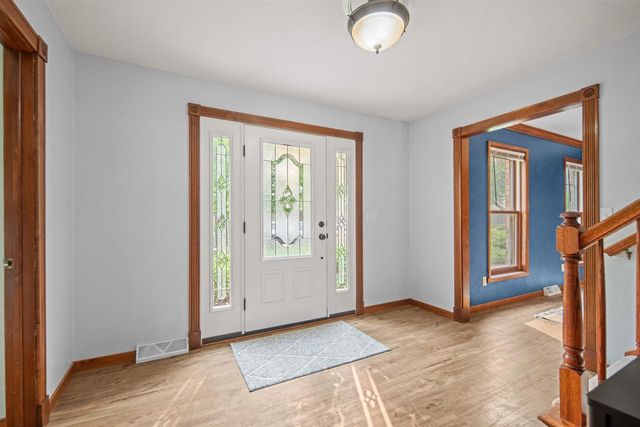 3509 S BARKER LANE, Appleton, WI 54915