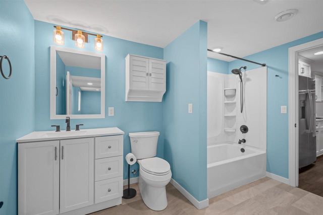 3509 S BARKER LANE, Appleton, WI 54915