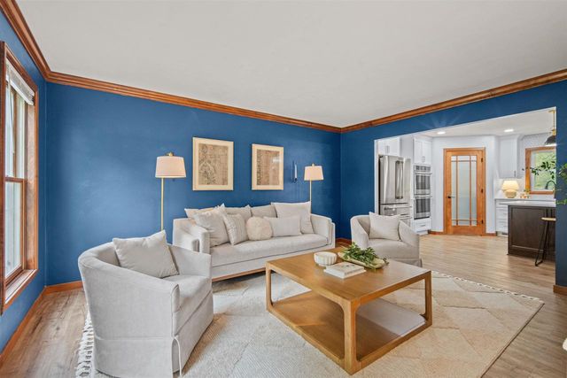 3509 S BARKER LANE, Appleton, WI 54915
