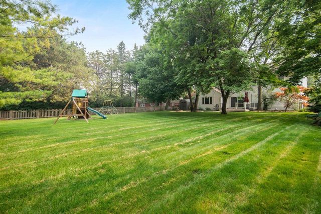 3509 S BARKER LANE, Appleton, WI 54915