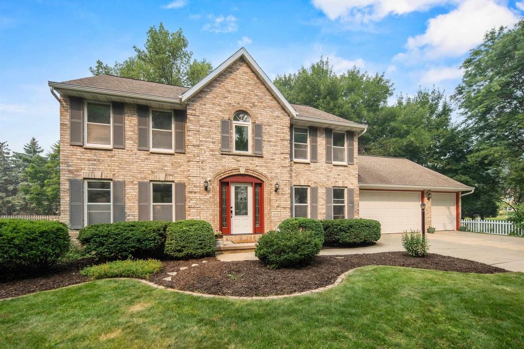 3509 S BARKER LANE, Appleton, WI 54915