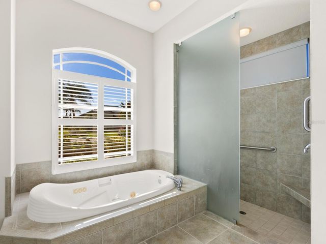 814 ADONIS PLACE, Venice, FL 34292