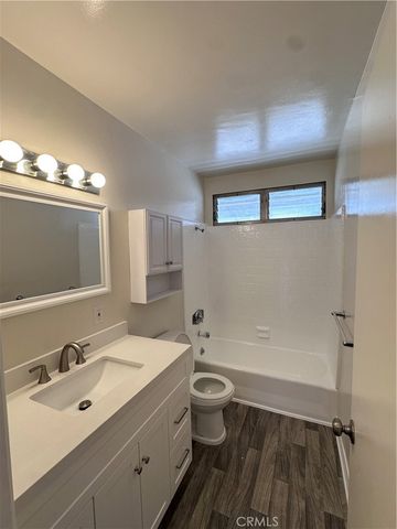 13520 Rye Street, Sherman Oaks, CA 91423