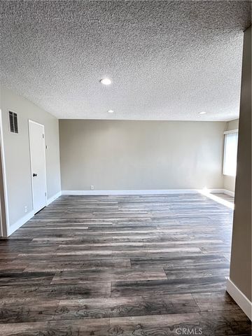 13520 Rye Street, Sherman Oaks, CA 91423