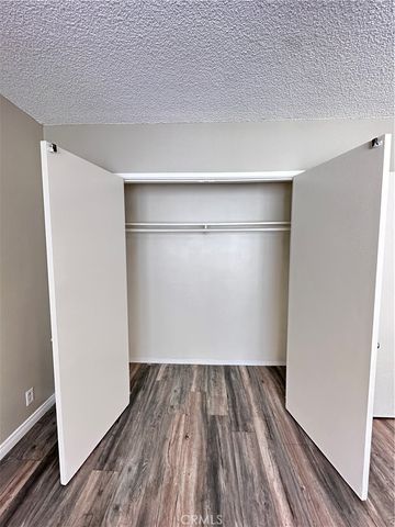 13520 Rye Street, Sherman Oaks, CA 91423