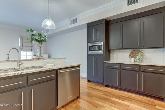 605 Silverstone Road 205b, Lafayette, LA 70508