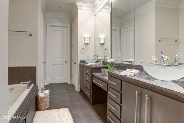 605 Silverstone Road 205b, Lafayette, LA 70508