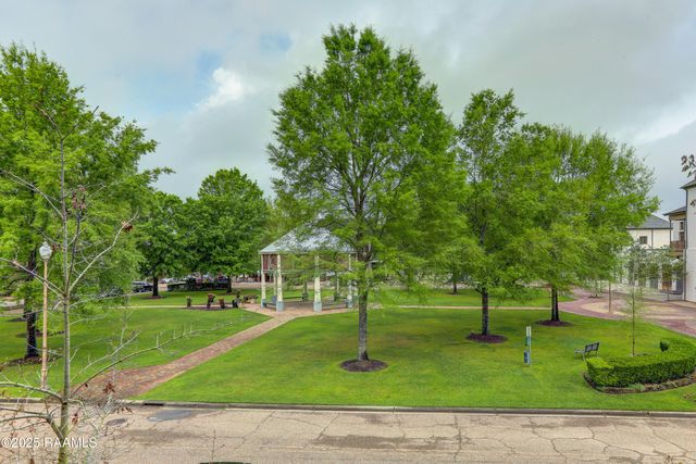 605 Silverstone Road 205b, Lafayette, LA 70508