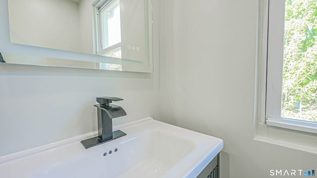 79 Eldridge Street, Waterbury, CT 06704