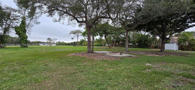 6500 SW 82nd Ave, Miami, FL 33143