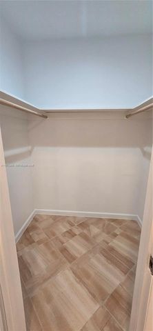 6500 SW 82nd Ave, Miami, FL 33143