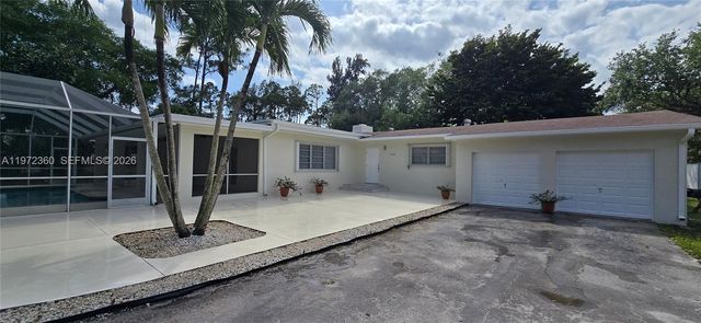 6500 SW 82nd Ave, Miami, FL 33143