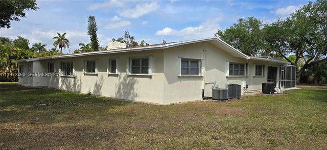 6500 SW 82nd Ave, Miami, FL 33143