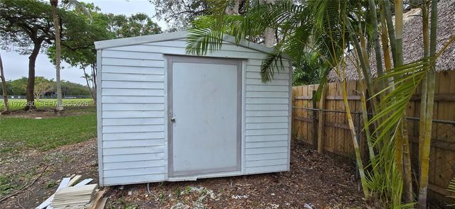 6500 SW 82nd Ave, Miami, FL 33143