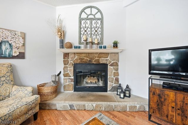 8 Bordeaux Ter, West Milford Twp., NJ 07480