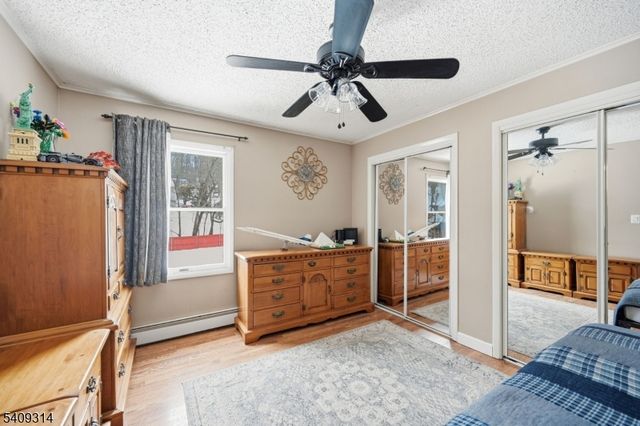 8 Bordeaux Ter, West Milford Twp., NJ 07480