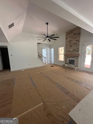 125 Maple Valley Dr, Jenkinsburg, GA 30234