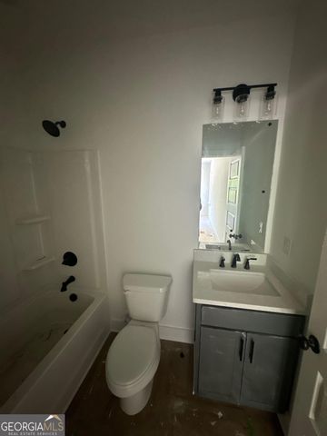 125 Maple Valley Dr, Jenkinsburg, GA 30234