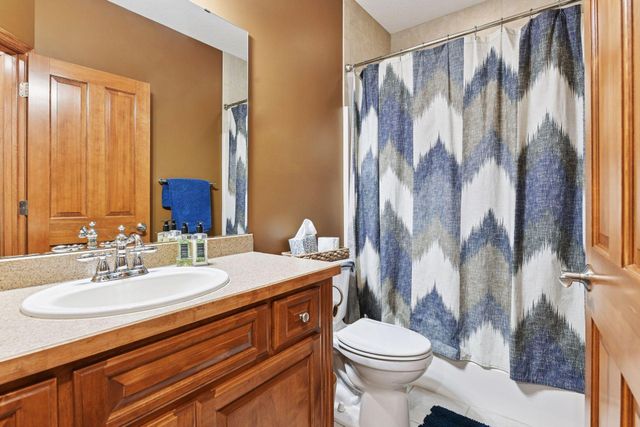 2584 N Saunders Lake Drive, Minnetrista, MN 55364