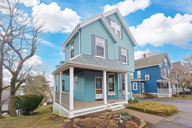 43 Leonard St, Waltham, MA 02451