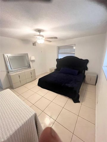 2581 N Garden Drive N 203, Lake Worth, FL 33461