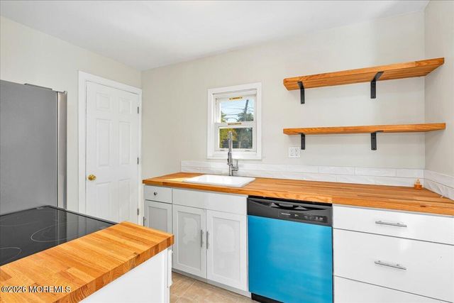 1204 Florence Avenue, Union Beach, NJ 07735
