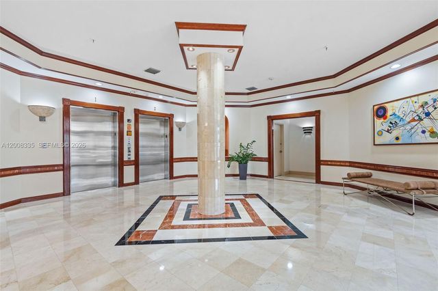 721 Biltmore Way 101, Coral Gables, FL 33134