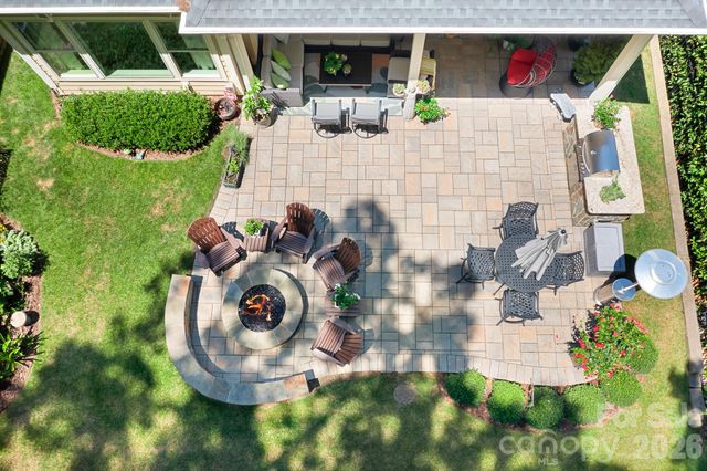 7142 Hanging Rock Court, Denver, NC 28037