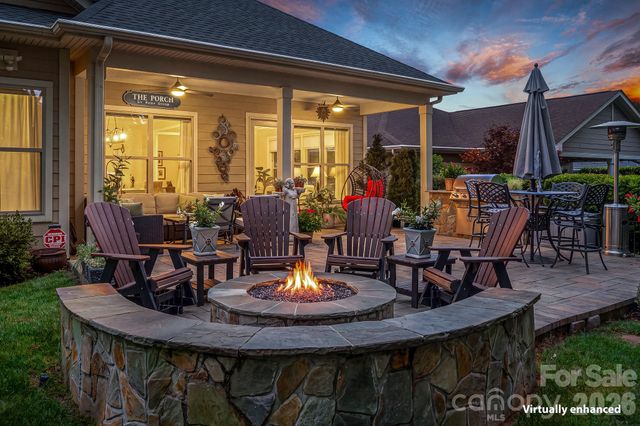 7142 Hanging Rock Court, Denver, NC 28037