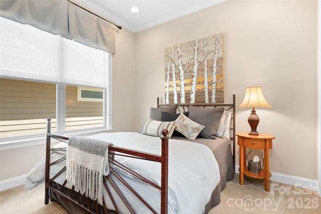 7142 Hanging Rock Court, Denver, NC 28037
