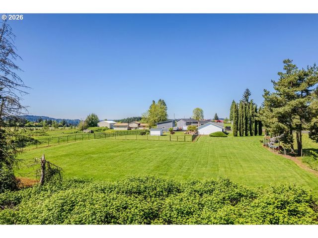 17820 Se EMI St, Damascus, OR 97089