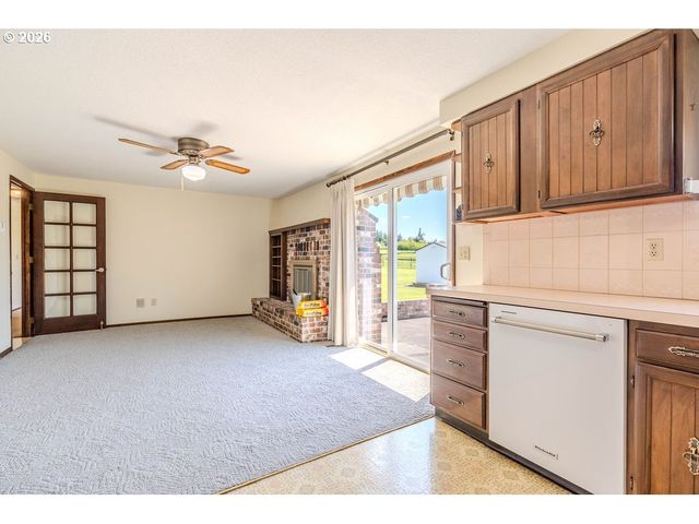 17820 Se EMI St, Damascus, OR 97089