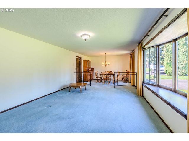 17820 Se EMI St, Damascus, OR 97089