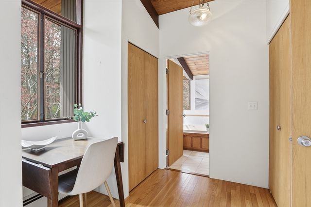 262 South Street, Carlisle, MA 01741