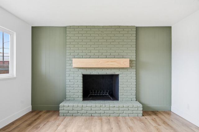 524 E Cypress Avenue, Visalia, CA 93292