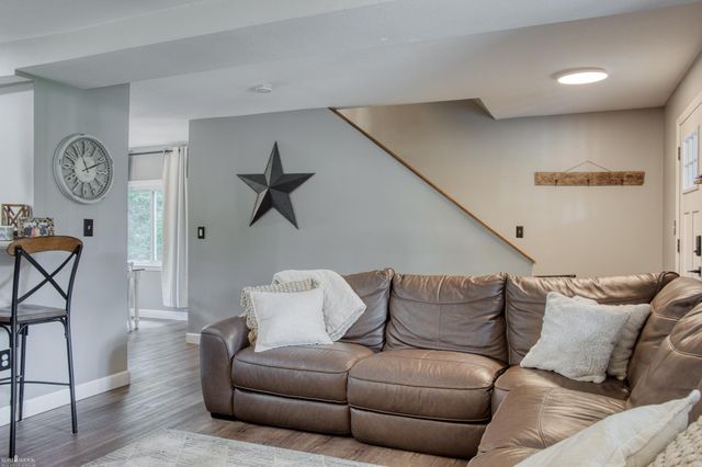280 W Henderson Road, Owosso, MI 48867