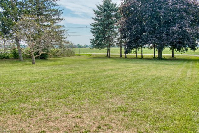 280 W Henderson Road, Owosso, MI 48867