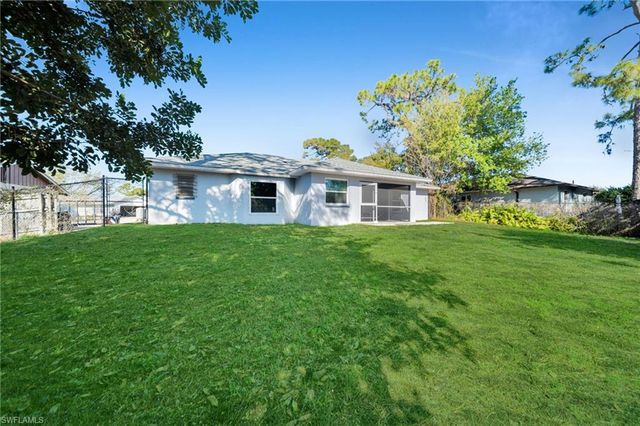 18249 Linden RD, Fort Myers, FL 33967