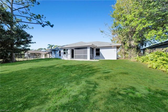 18249 Linden RD, Fort Myers, FL 33967