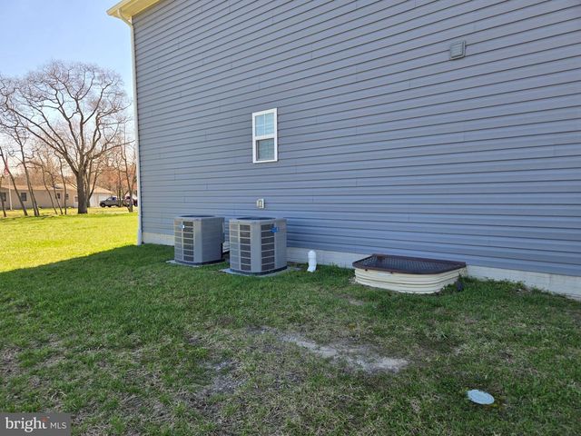 7324 SHAWNEE RD, Milford, DE 19963